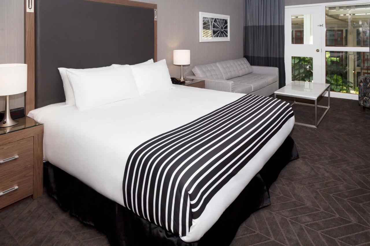 Sandman Signature Lethbridge Lodge Екстериор снимка