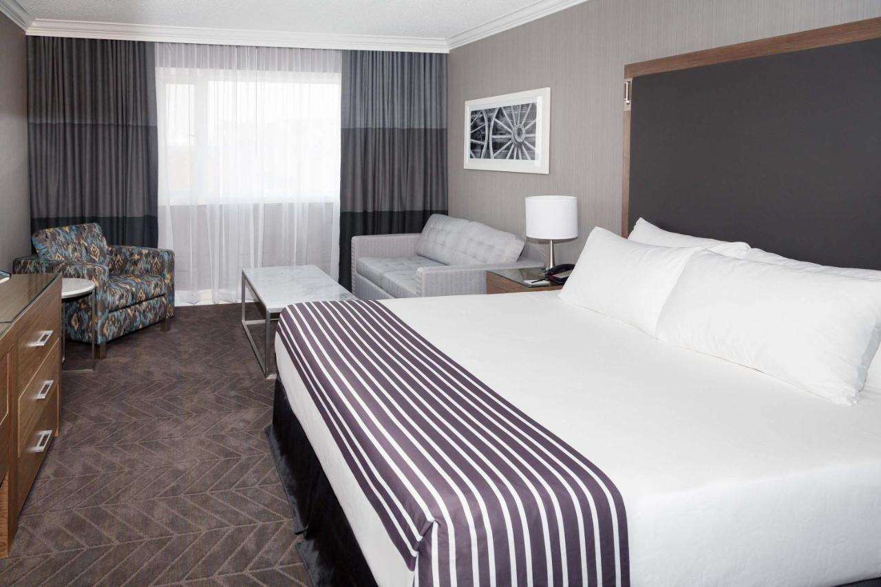 Sandman Signature Lethbridge Lodge Екстериор снимка